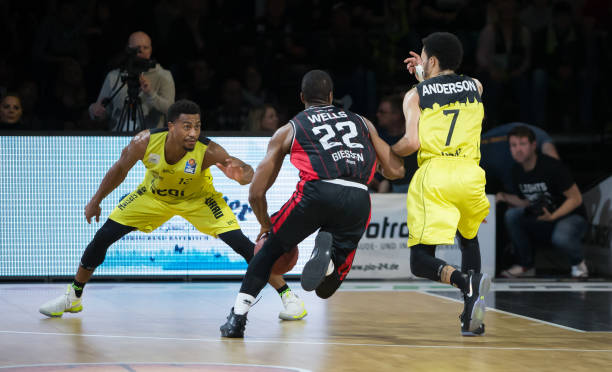 不富裕的联 不富裕的联