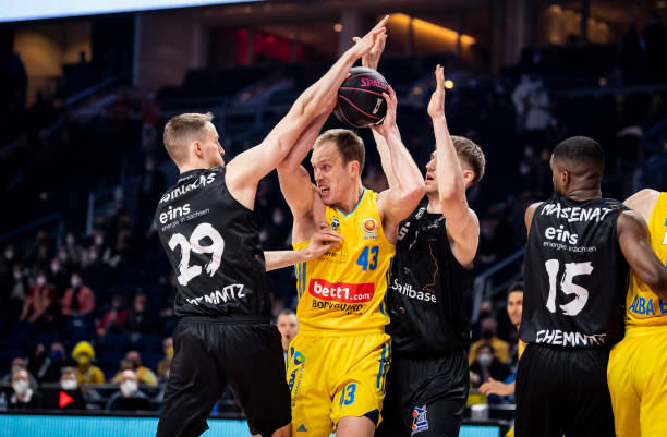 秀表现有着 秀表现有着